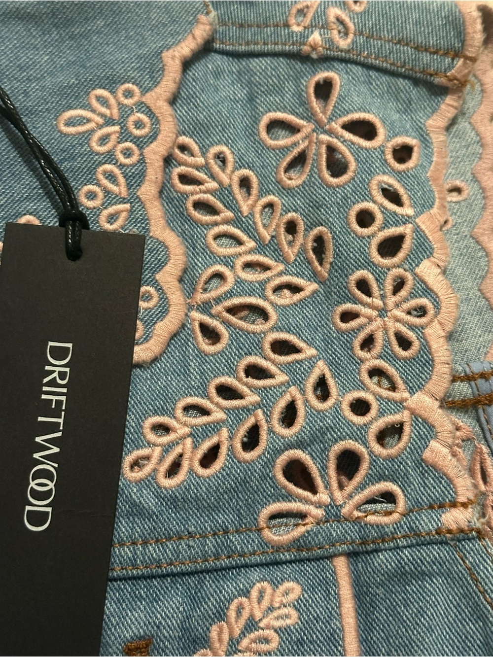 Driftwood Venus Embroidered Denim Vest in Medium Wash NWT - Picture 10 of 12